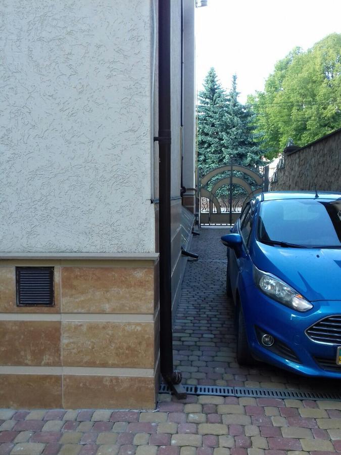 Дворівневі Апартаменти Antique Ternopil Exterior foto