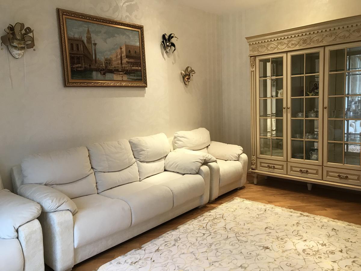Дворівневі Апартаменти Antique Ternopil Exterior foto